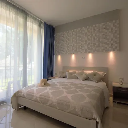 Askia & Breakfast 3* Ascea