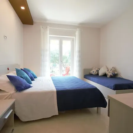 Askia & Breakfast Gasthof Ascea