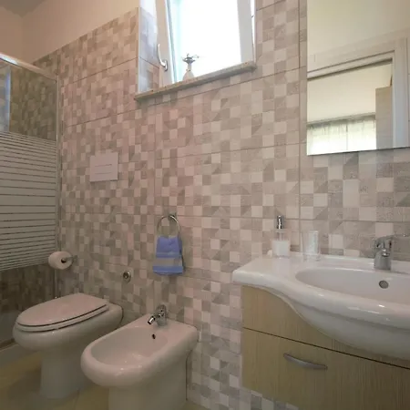 Askia & Breakfast Gasthof Ascea