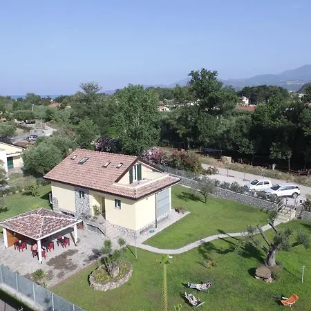 Askia & Breakfast Gasthof Ascea