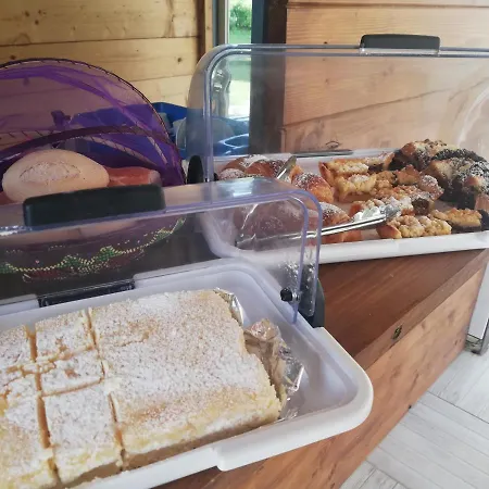 Askia & Breakfast 3*